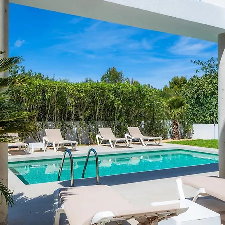 Oasis N' Aguait Villa *